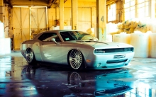   Dodge Challenger R/T   